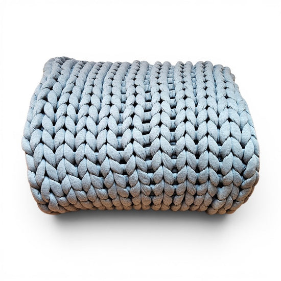 Marle Grey Weighted Chunky knotted Blanket