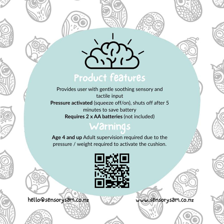 Product features label with a brain icon on a light blue circle, surrounded by owl illustrations.