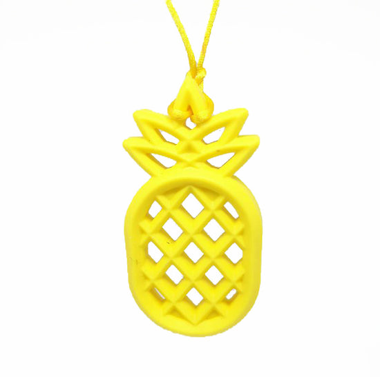 Chewie Necklace - Pineapple